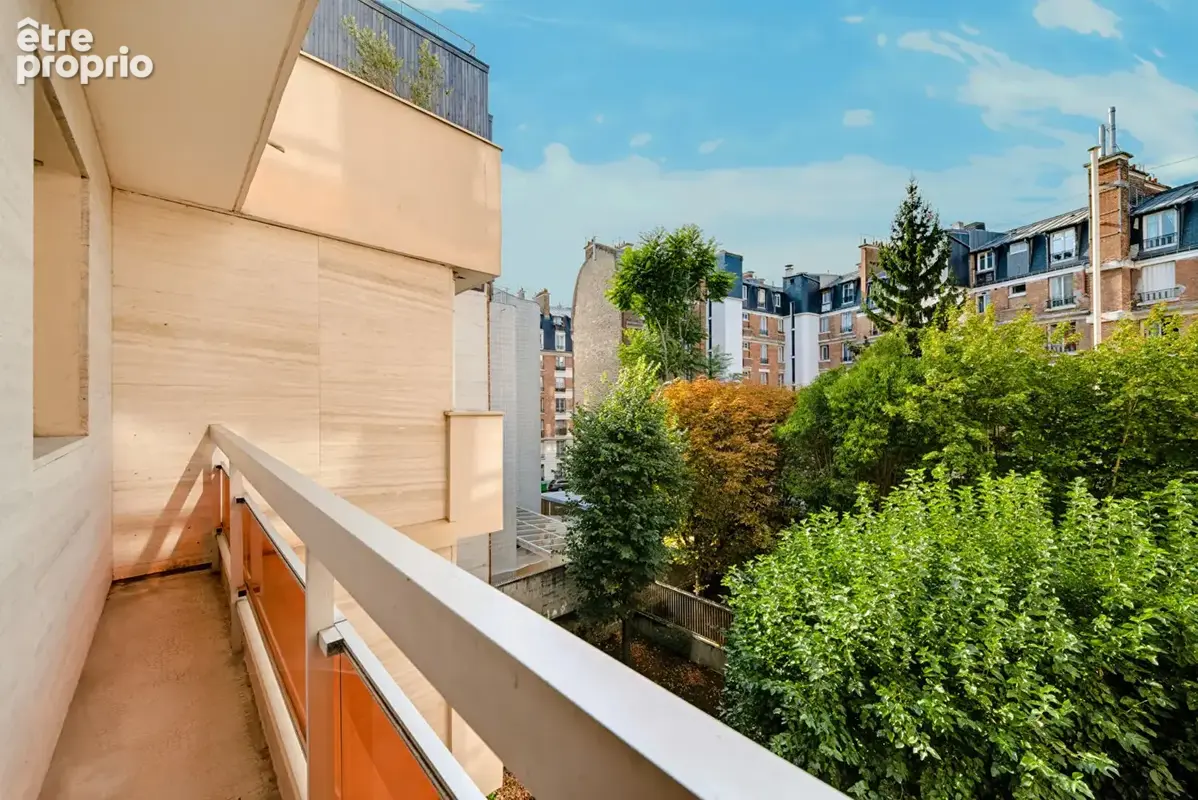 Appartement à PARIS-15E