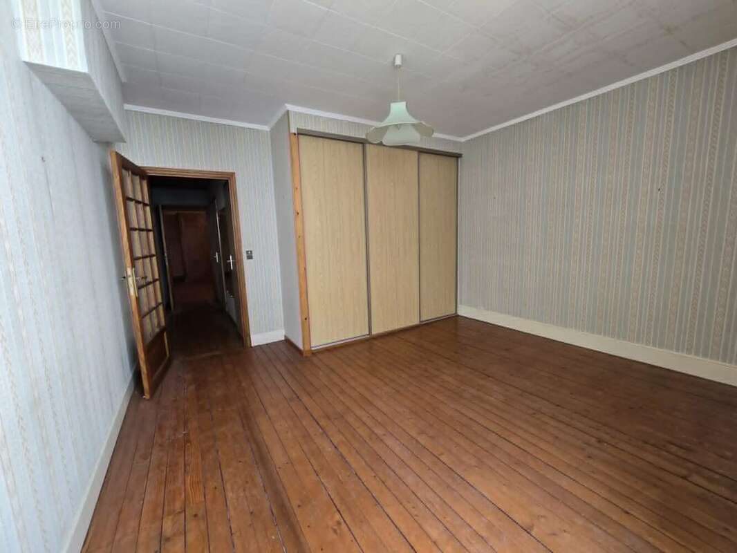 Maison 211 m² à Pont-A-Mousson  - photo 8