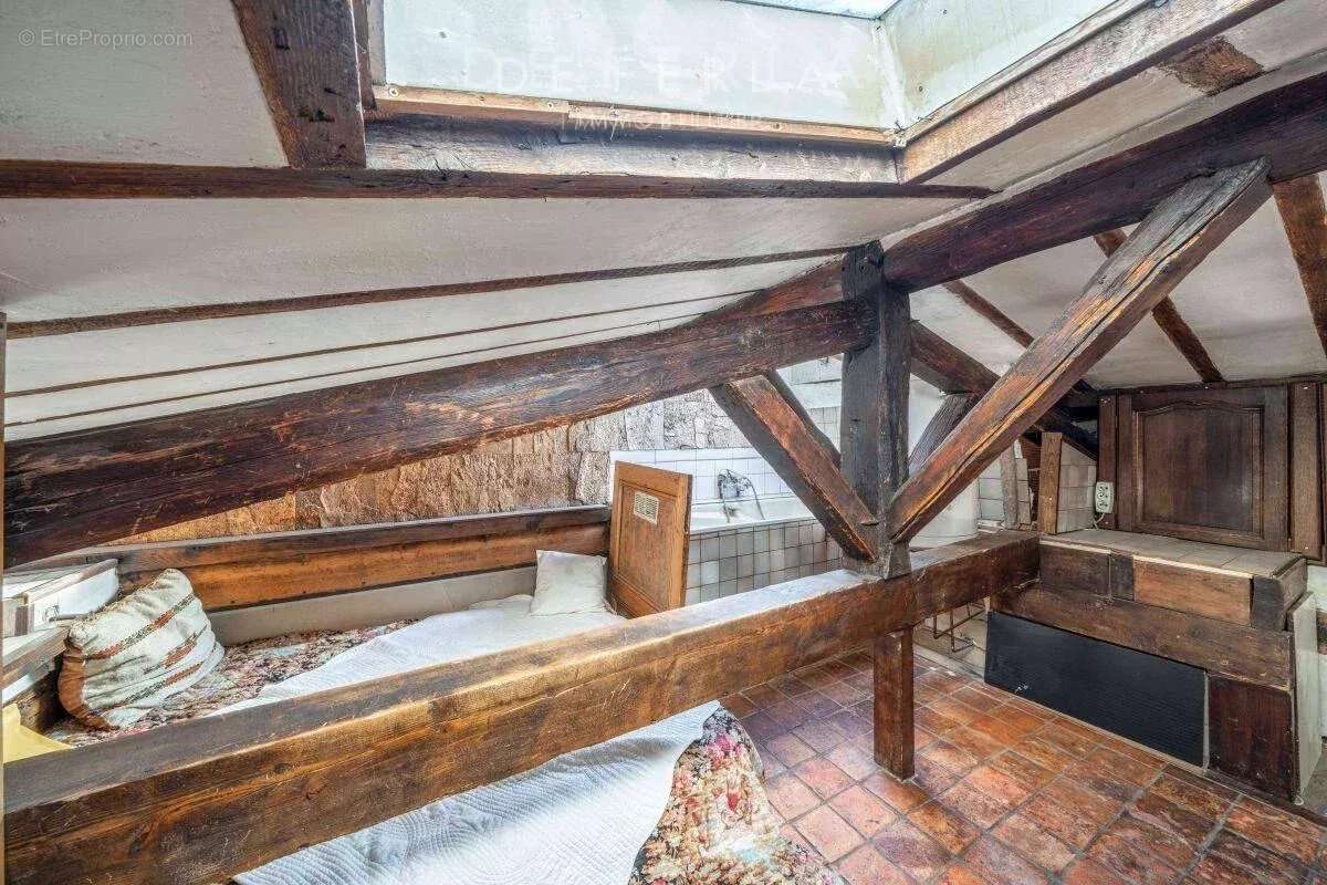 Appartement à PARIS-6E