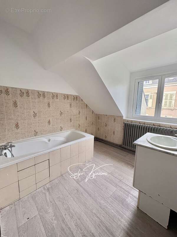 Maison à CHATEAUROUX