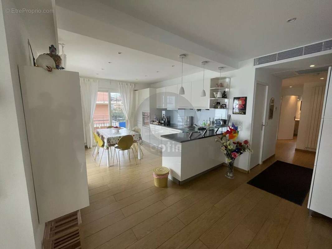 Appartement à MENTON