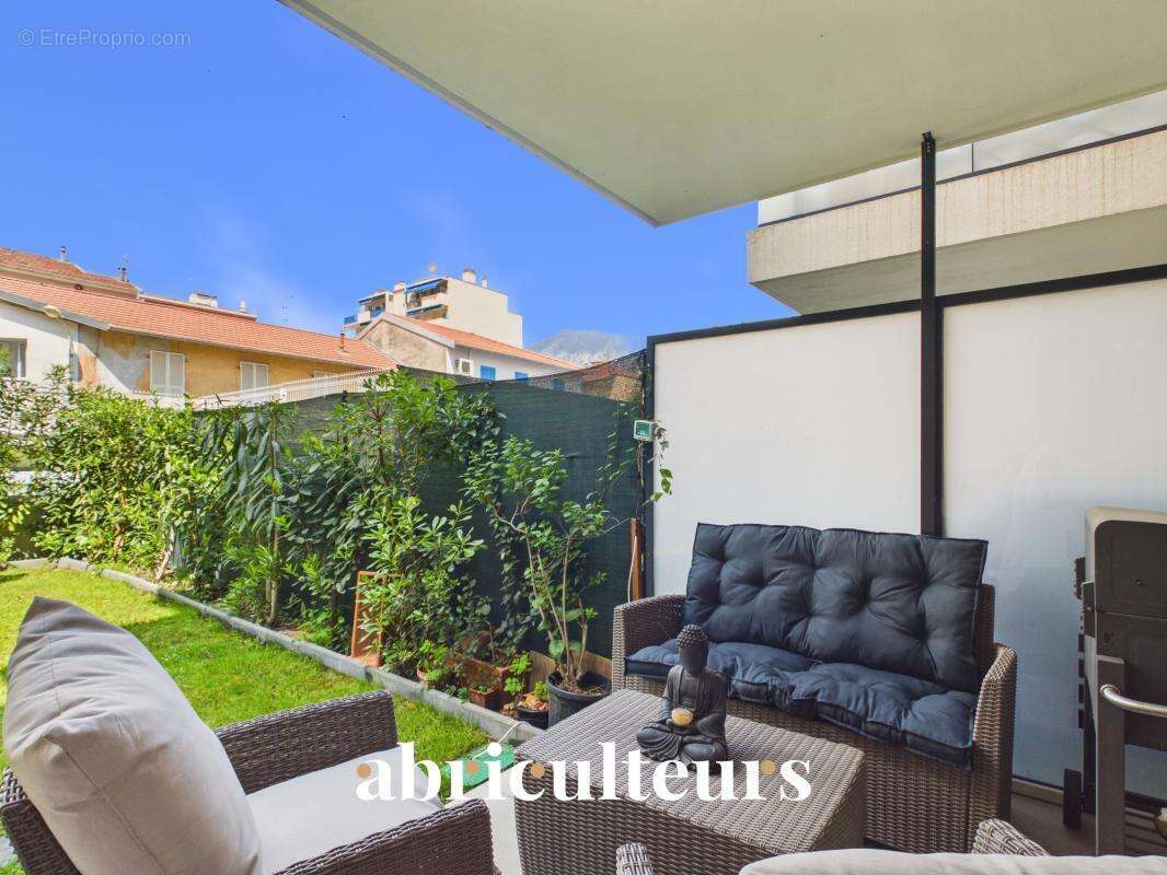 Appartement à MENTON