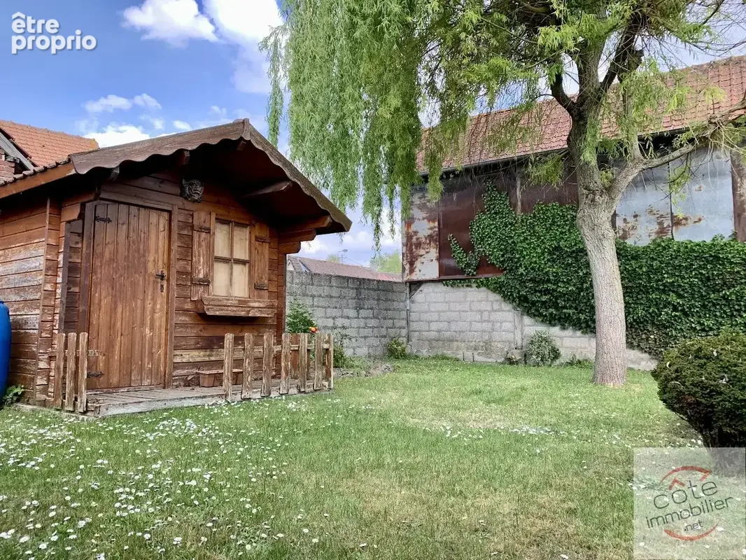 Maison 3 chambres avec jardin et dépendances - photo 11