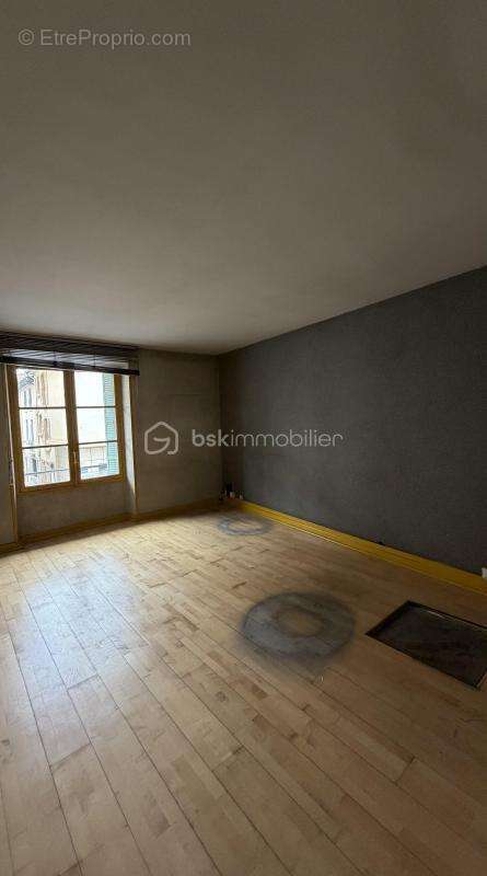 Appartement à ROMANS-SUR-ISERE