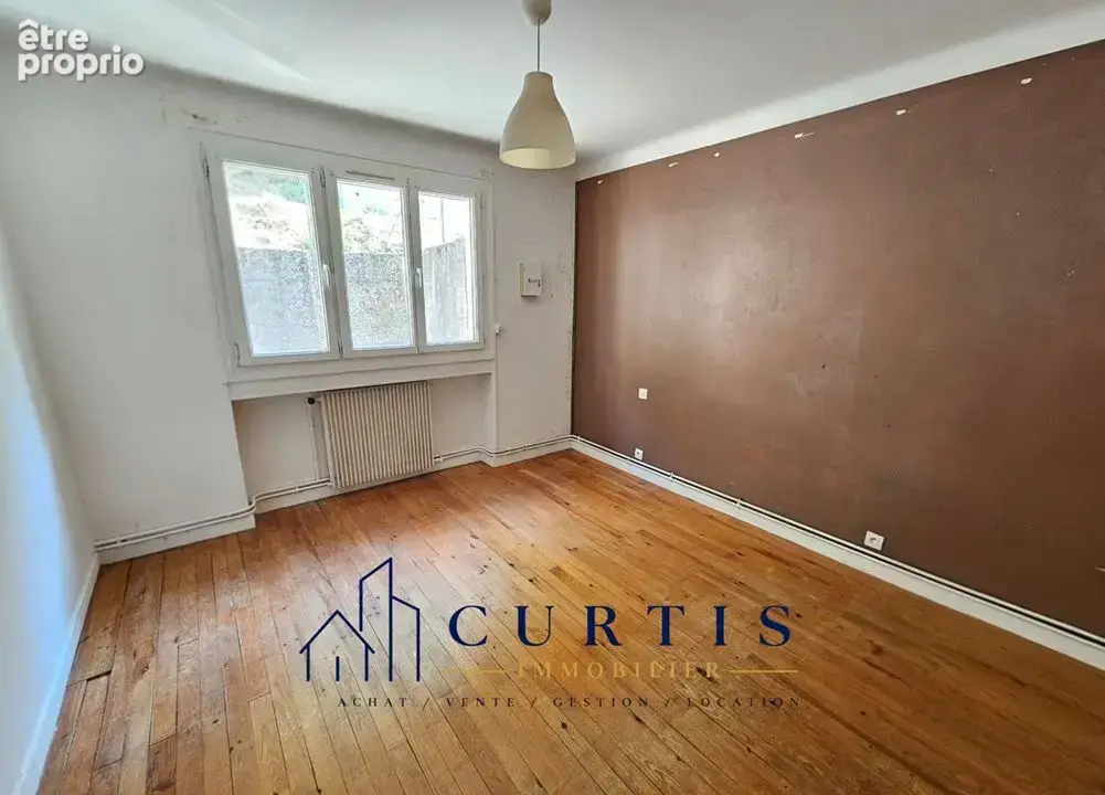 Appartement 4 pièces 89 m² à vendre à Unieux (42240) - photo 4