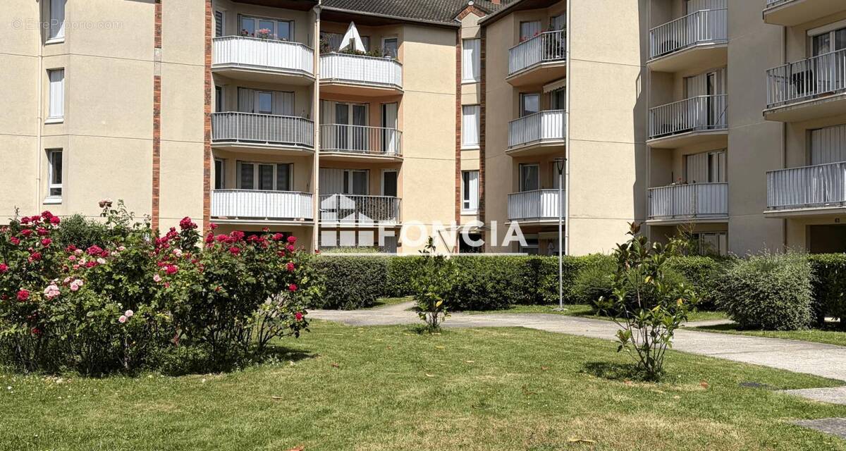 Appartement à LE BOURGET