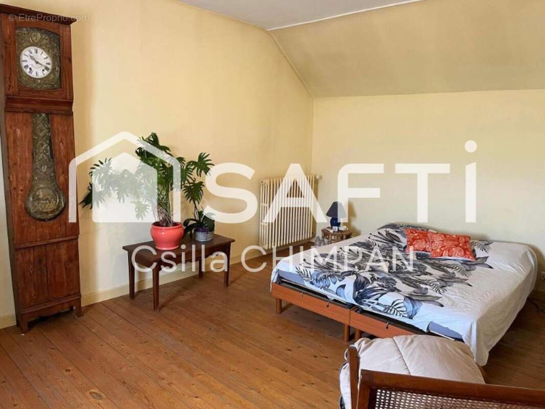 Commerce 255 m² à Gurunhuel  - photo 4