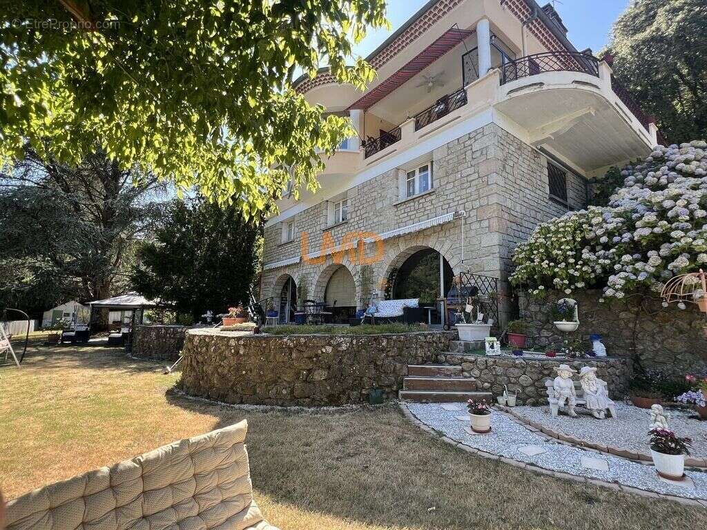 Maison à VALS-LES-BAINS