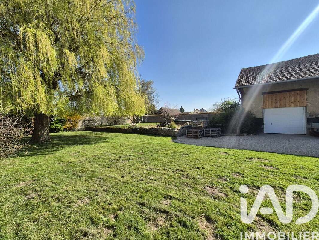 Photo 6 - Maison à HOUDAN