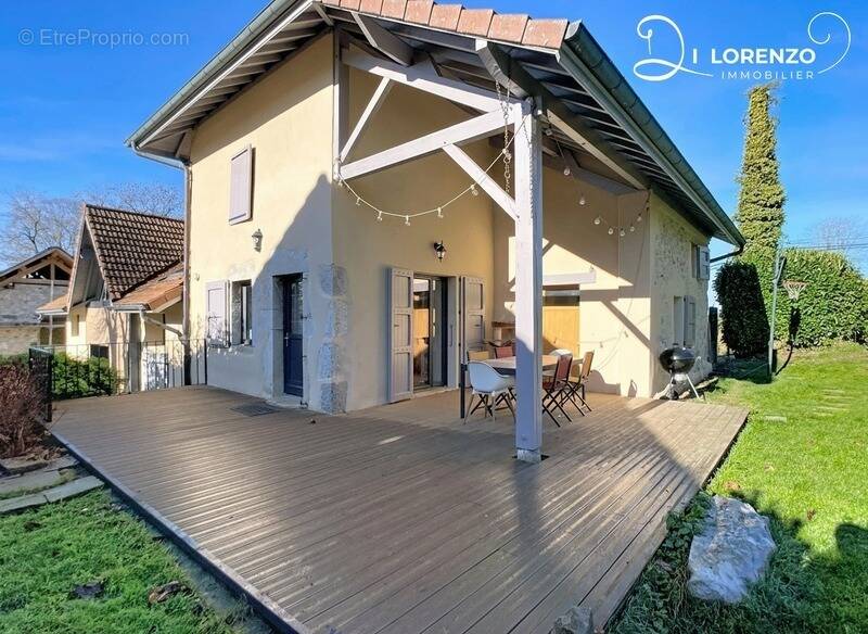 Maison à MEYRIEUX-TROUET