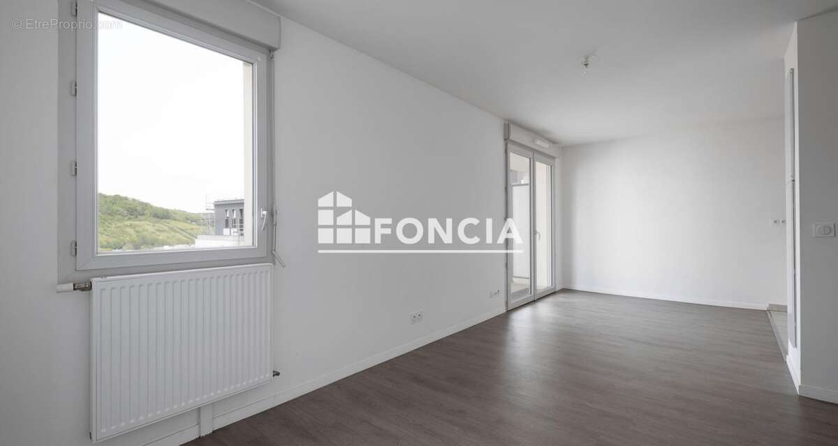 Appartement à DARNETAL
