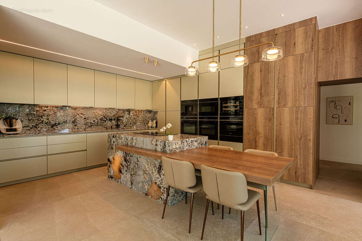 Maison à SAINT-RAPHAEL