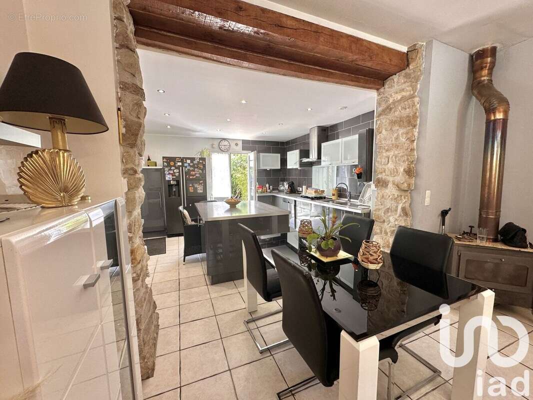 Photo 8 - Maison à LIVRY-SUR-SEINE