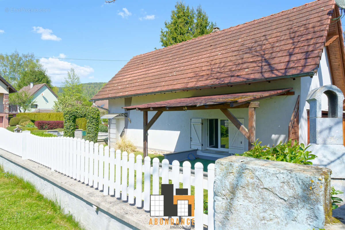 Maison à LOBSANN