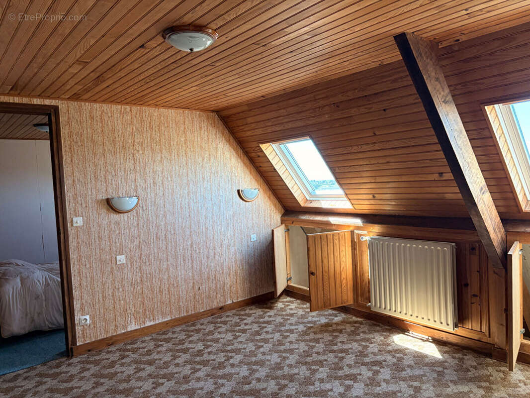 Maison à PLOUGUERNEAU