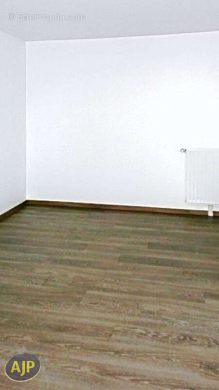 Appartement à SAINTE-LUCE-SUR-LOIRE