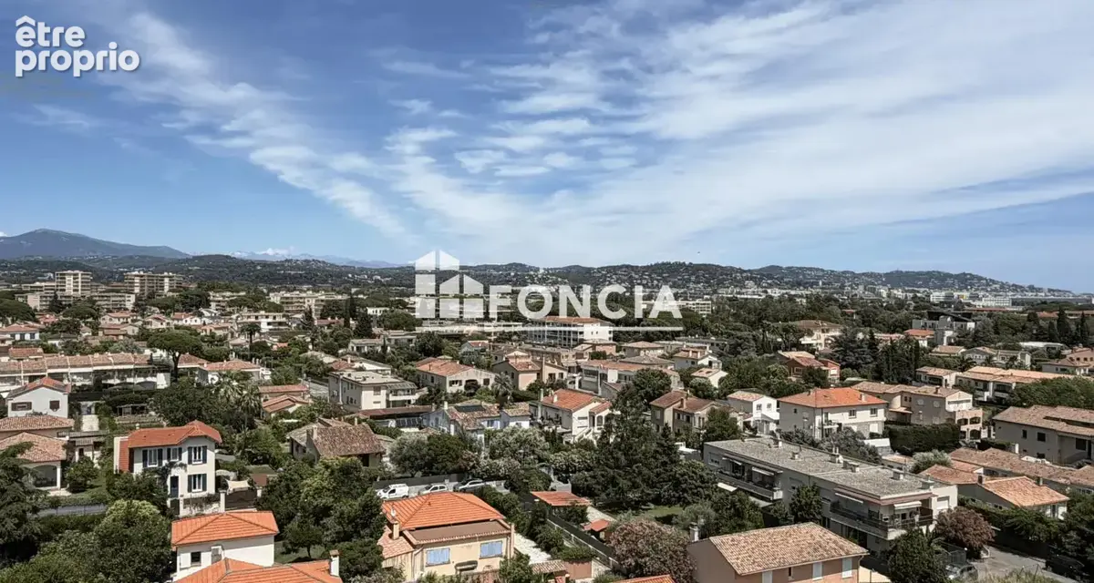 Mandelieu-la-Napoule, Cannes Marina : 2 pièces de 54 m² au 8ᵉ étage, vue mer panoramique et terrasse - photo 5
