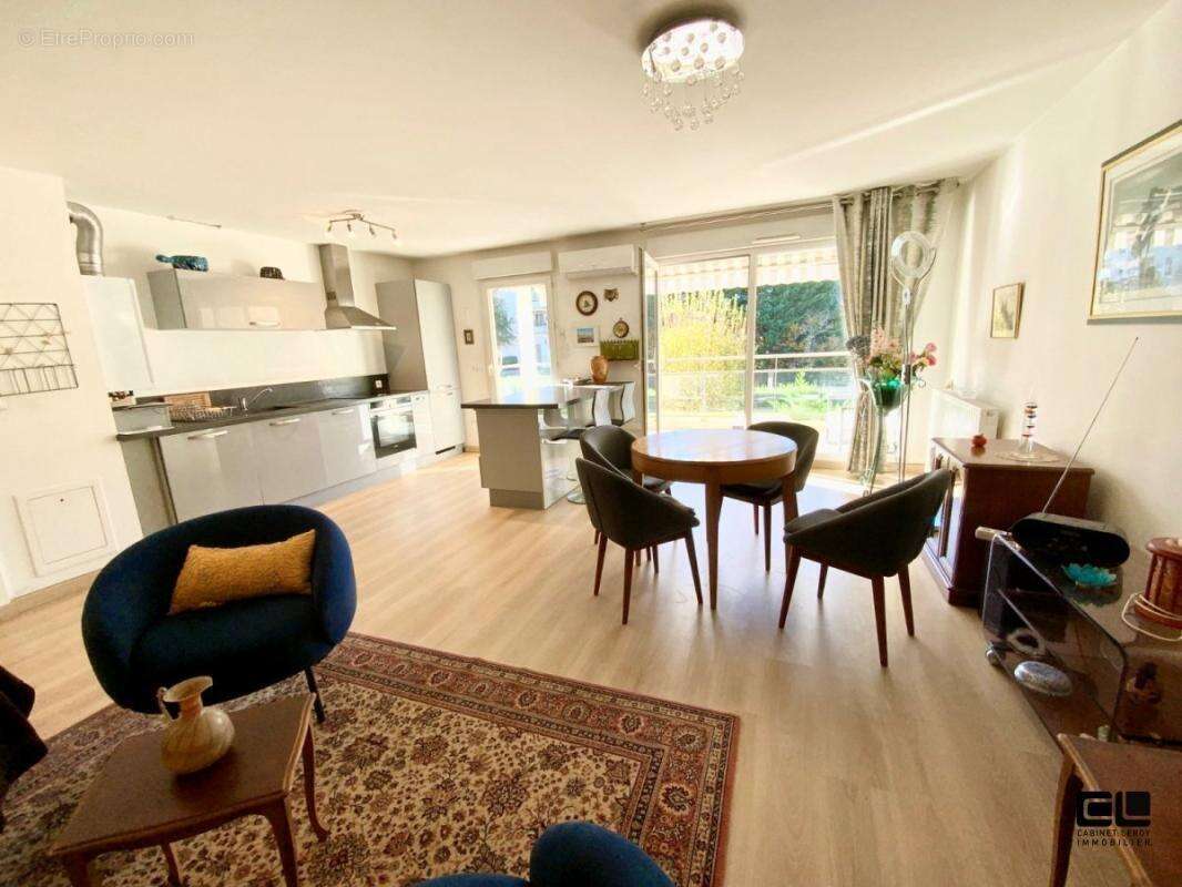 Appartement à SAINTE-FOY-LES-LYON