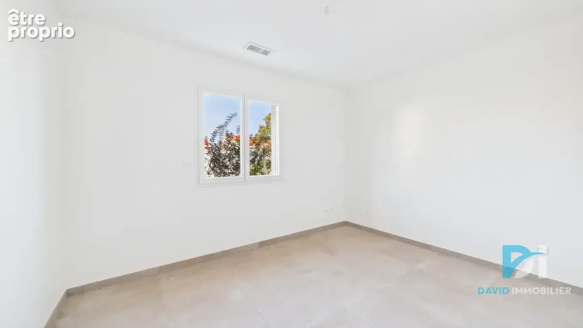 Villa neuve plain-pied avec piscine - photo 8
