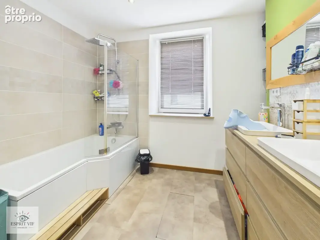 Maison 6 pièces 147 m² à vendre à Bioncourt (57170) - photo 4