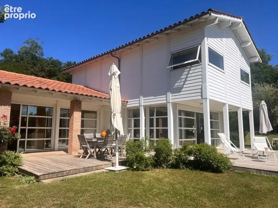 Photo Maison à Villeneuve-Sur-Lot au prix de 469 900€