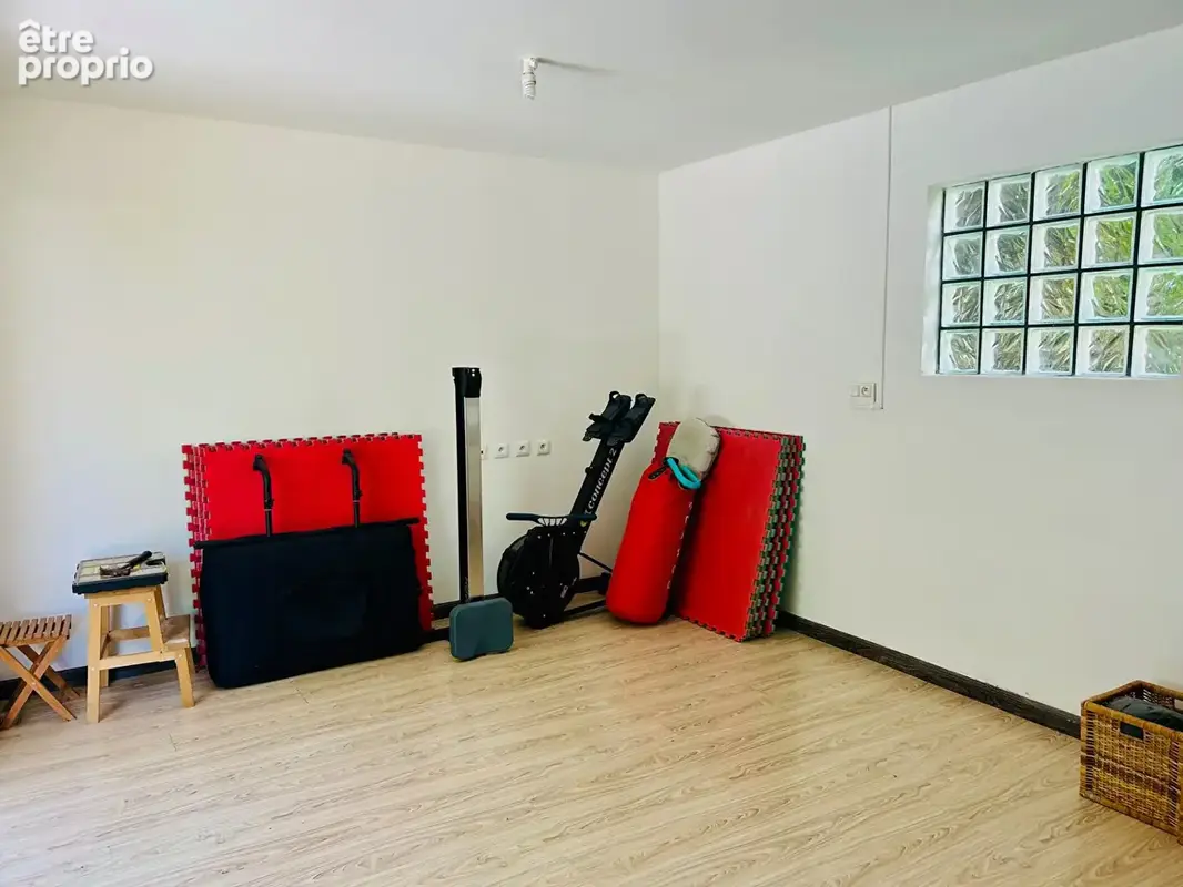 À vendre sur la POSSESSION - Maison avec annexe indépendante sur terrain de 555 m² - photo 8
