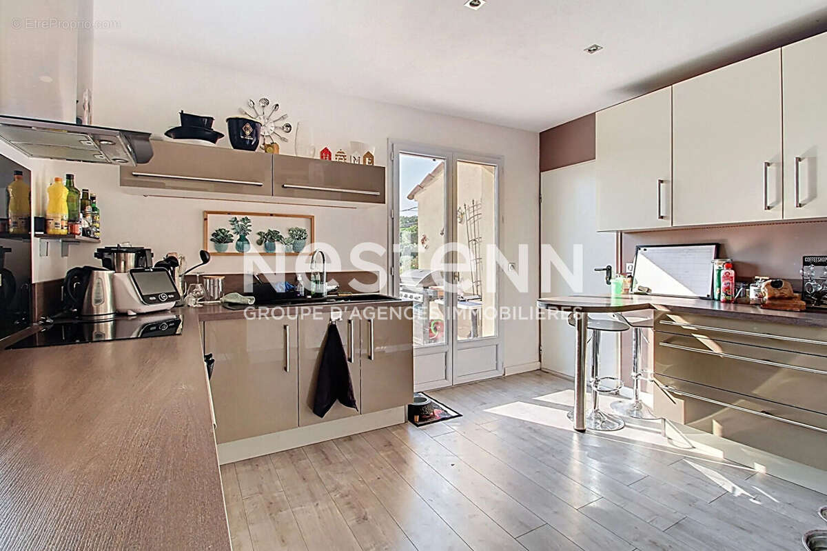 À VENDRE DRAGUIGNAN Maison 5 chambres, 168 m² sur 1500 m² de terrain avec Piscine - photo 10