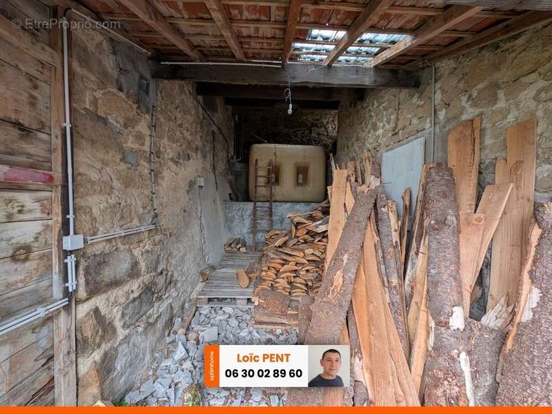 Maison à LE MAYET-DE-MONTAGNE