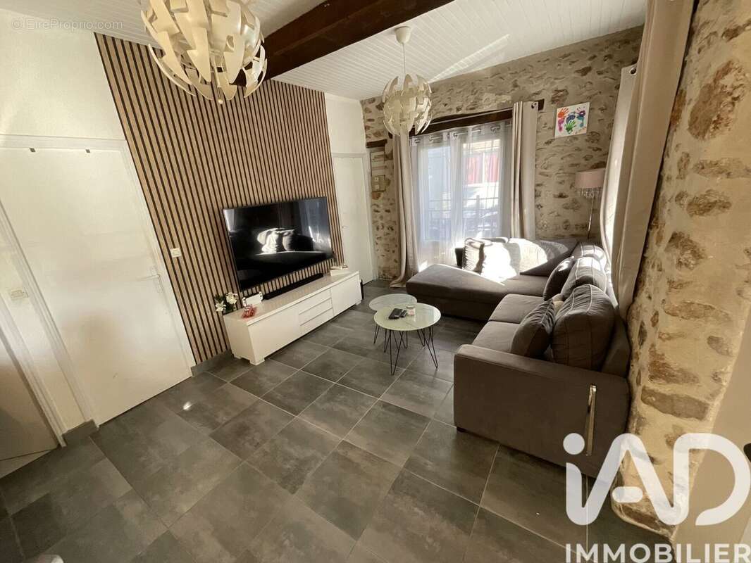 Photo 3 - Appartement à CORBEIL-ESSONNES