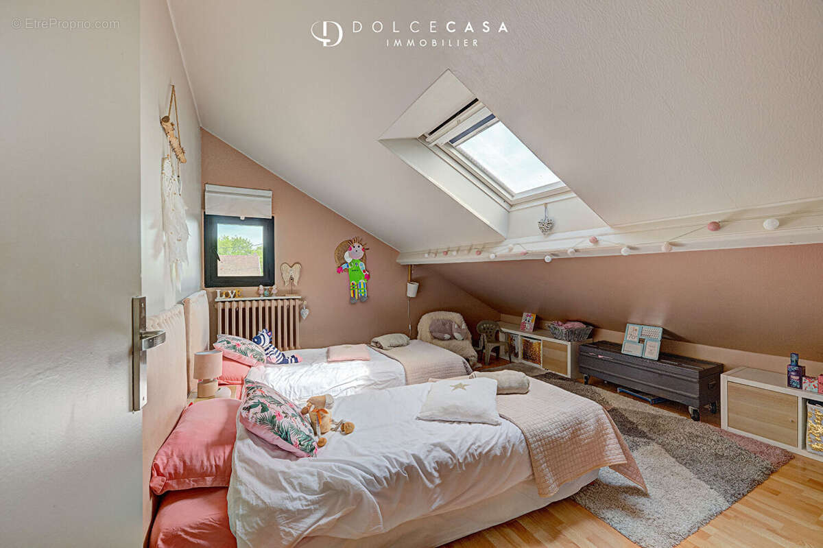 Maison Gournay Sur Marne 7 pièce(s) 200 m2, Bords de Marne, 4 chambres - photo 14