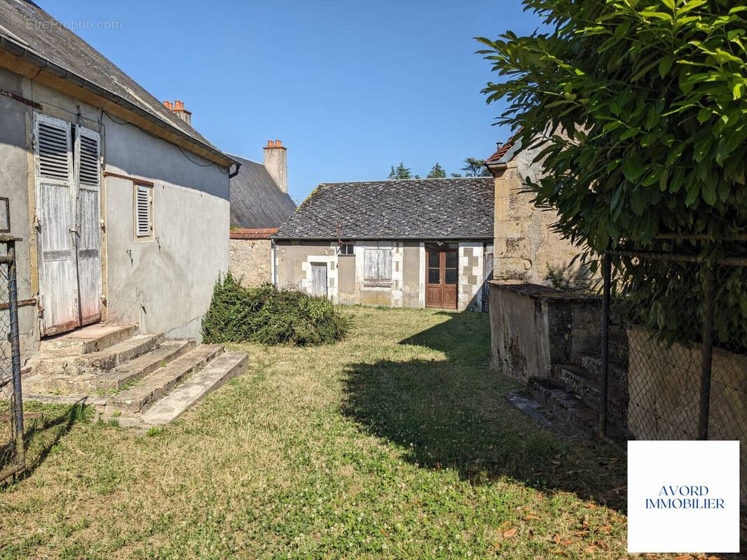 Maison à VILLEQUIERS
