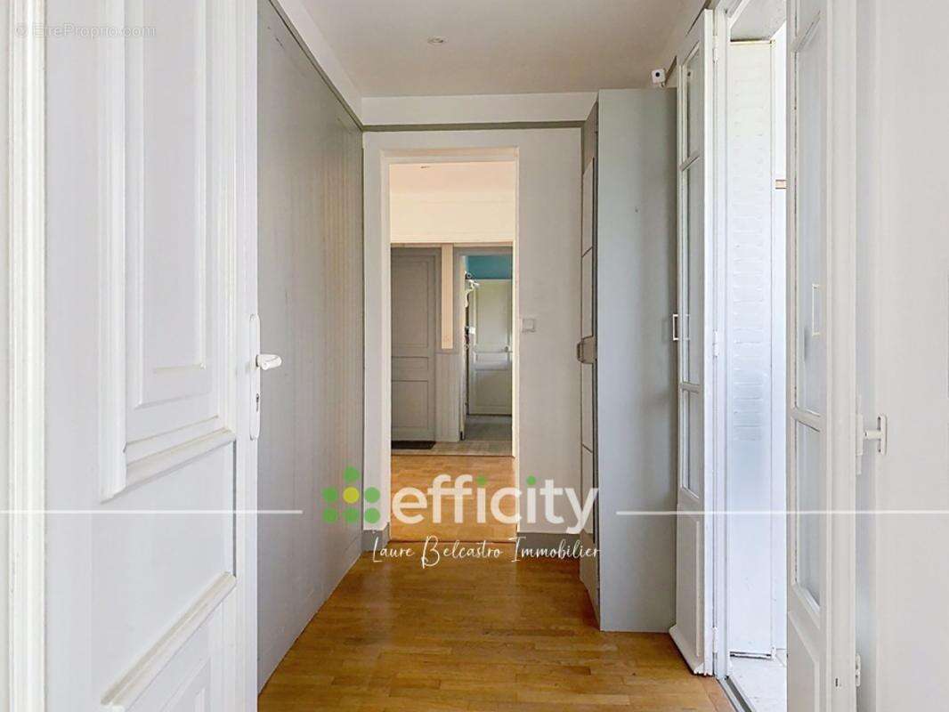 Maison à VILLECRESNES