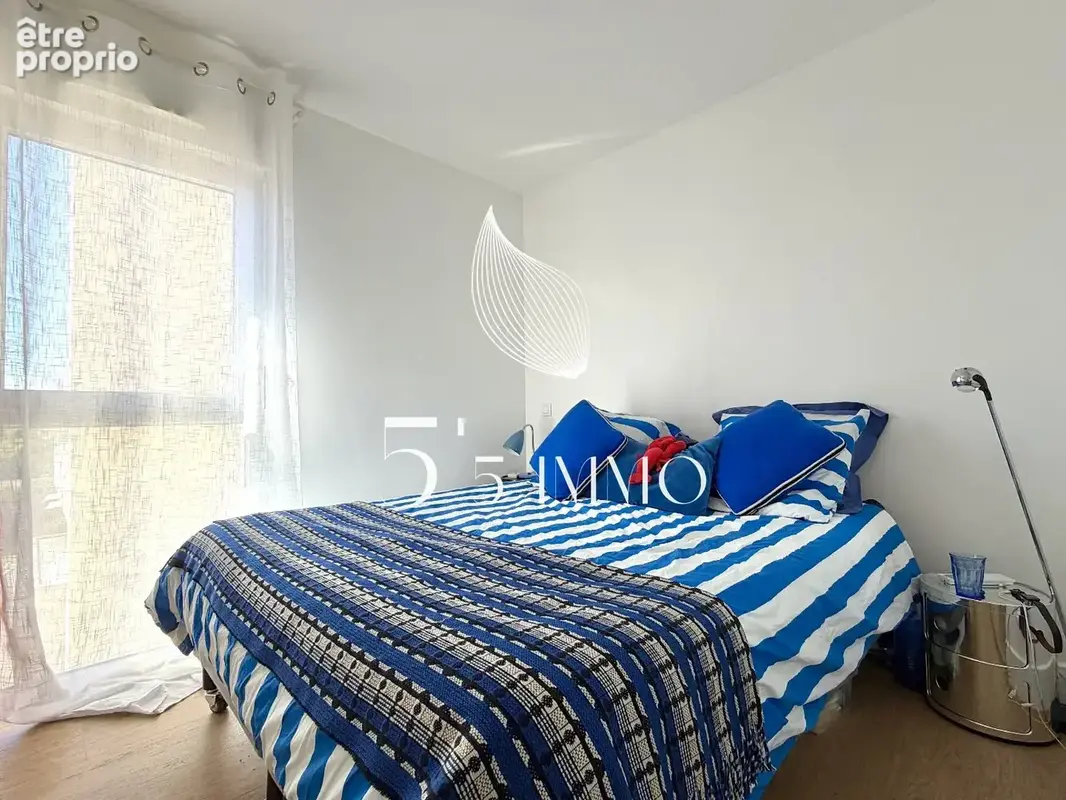 T3 dernier etage - lironde - photo 7