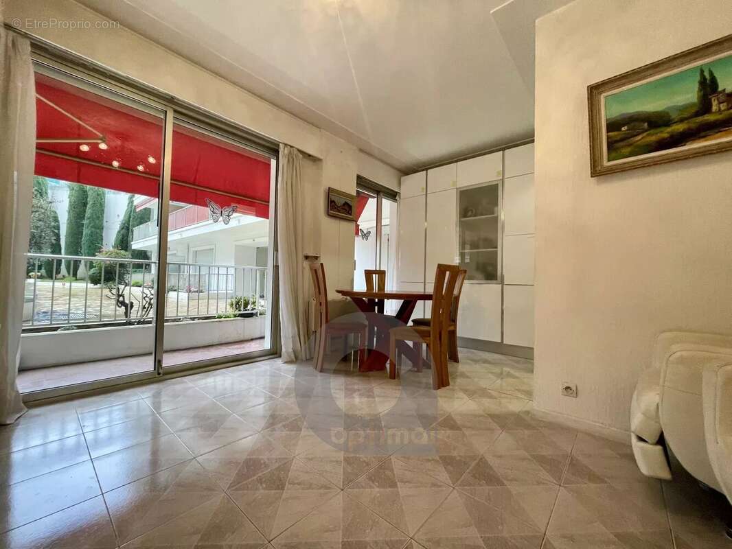 Appartement à MENTON