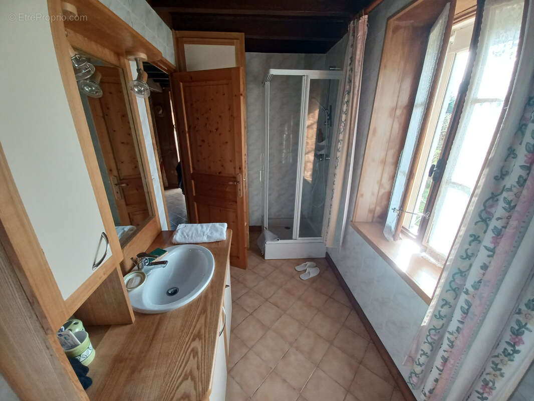 Maison à JUSSY-LE-CHAUDRIER