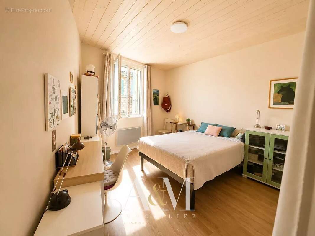 Élégante Maison de Maître en Pierre Restaurée (167 m²) - photo 6
