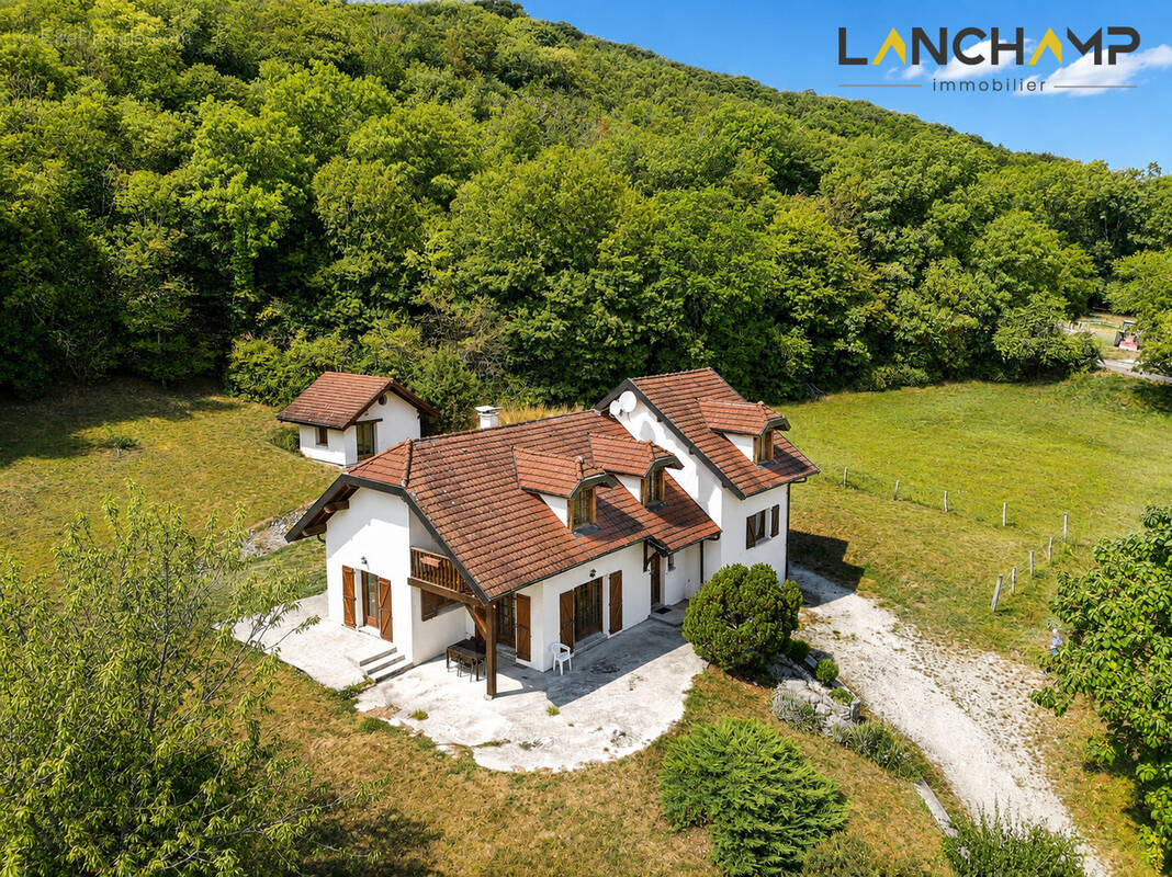 Maison à CORBONOD