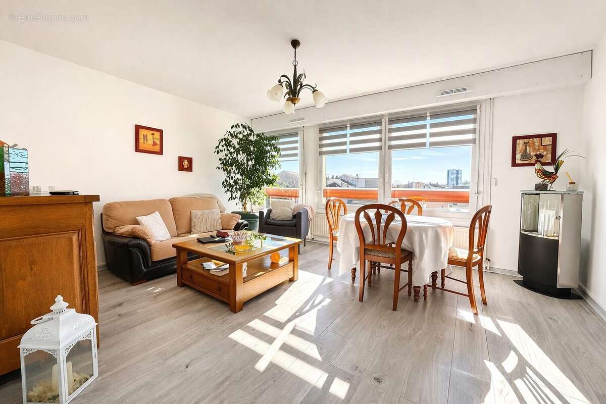 Appartement à JARVILLE-LA-MALGRANGE