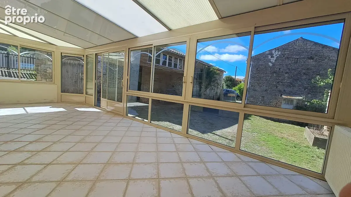 Maison 6 pièces 147 m² à vendre à Ardin (79160) - photo 5