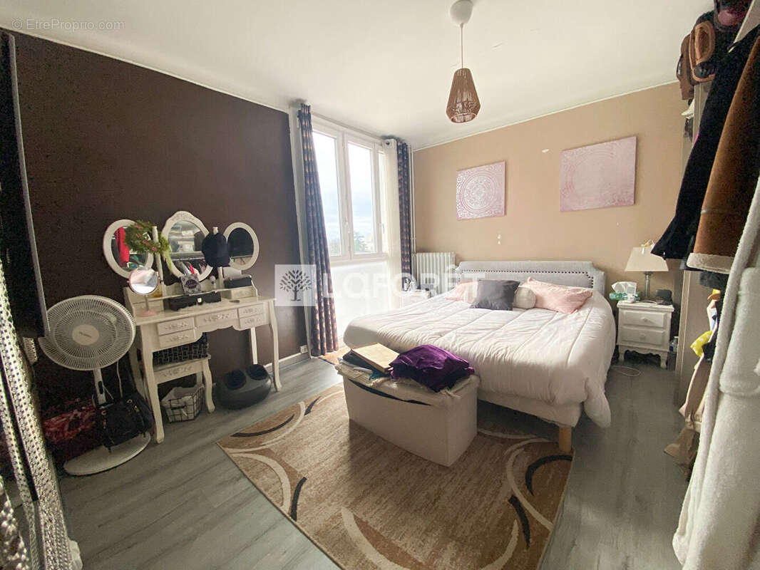 Appartement T4 -75 m²- La Chamberte (Montpellier) - photo 4