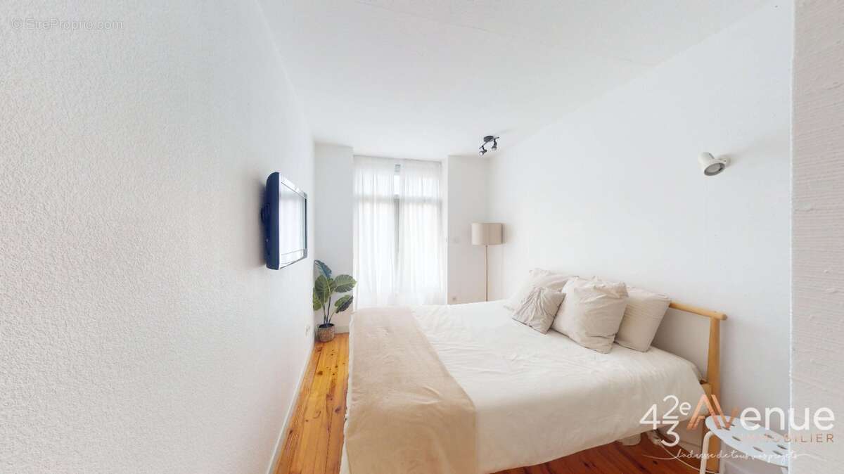 Appartement à SAINT-ETIENNE