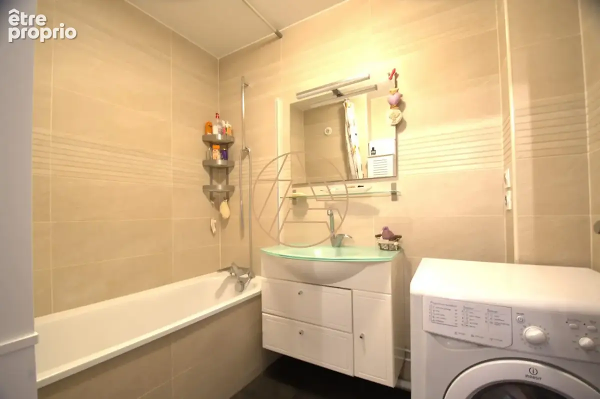 Appartement 83 m² à Saint-Maur-Des-Fosses  - photo 8