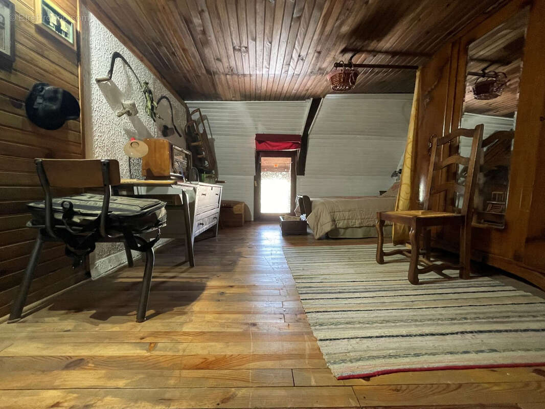 Jolie maison de campagne a saint-etienne de chomeil - photo 11