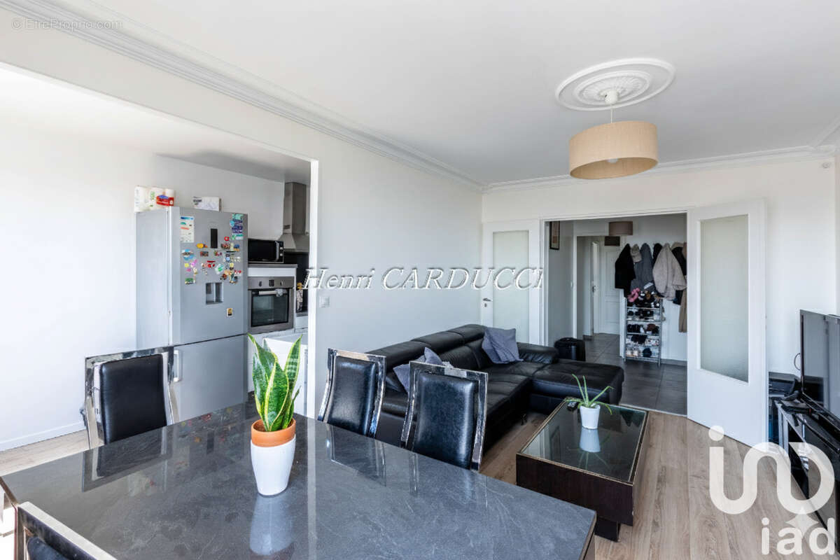 Photo 2 - Appartement à ASNIERES-SUR-SEINE