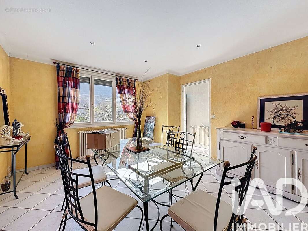 Maison 122 m² à Millau  - photo 6