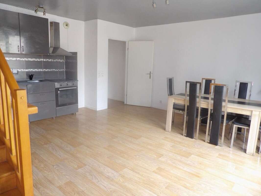 Photo 2 - Appartement à BOBIGNY