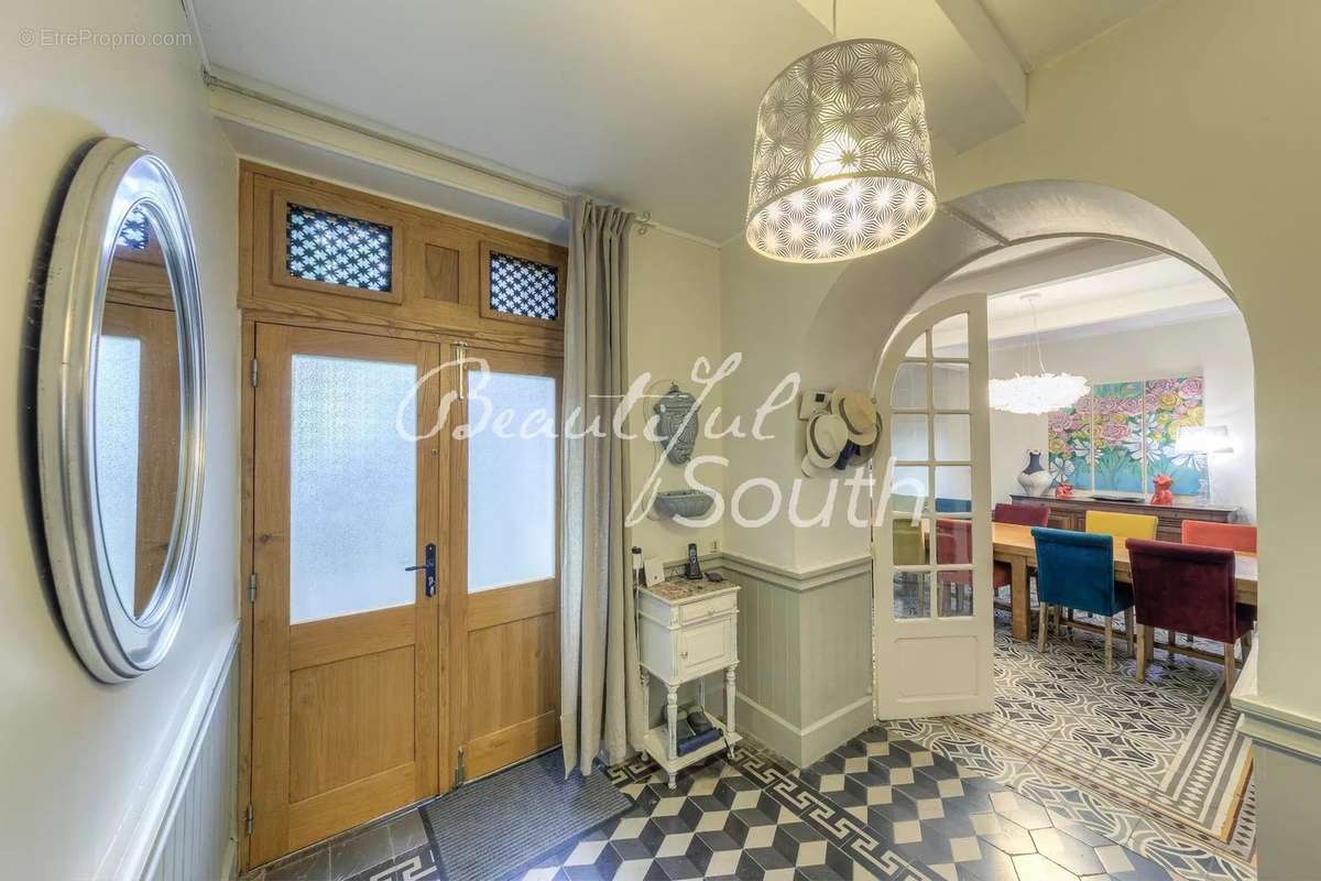 Sublime propriete, maison de maitre + gites, domaine de 11 hectares, narbonne - photo 5