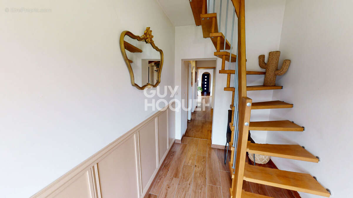 Maison à RION-DES-LANDES