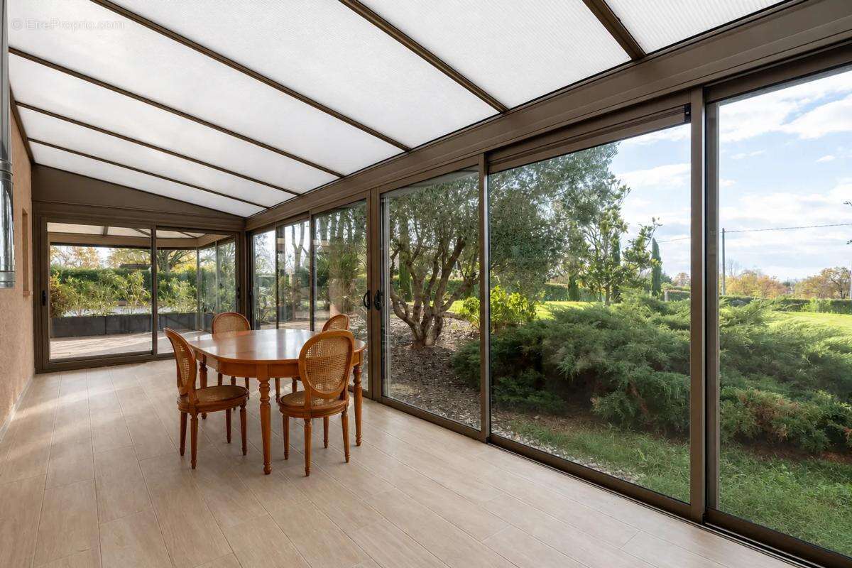 Maison de 9 pièces de 320 m² à 10min d'Albi - photo 15