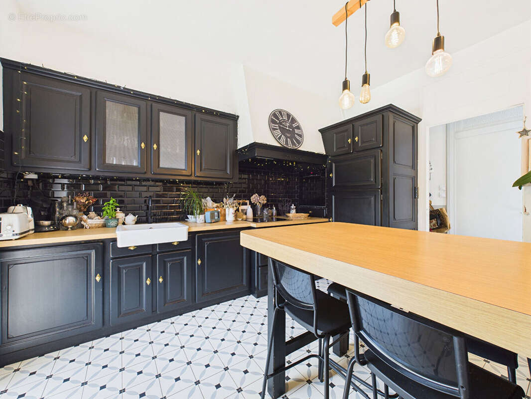 Maison à ROMANS-SUR-ISERE